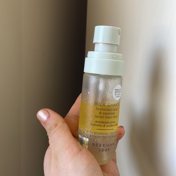 Hyaluronic Acid & Squalane Facial Toner Mist - Picture 2 of 2